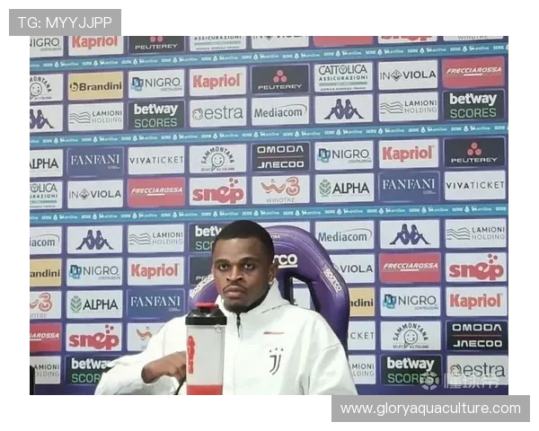 卡卢卢：斯帕莱蒂要求很高；我们可以随时切换三后卫或四后卫